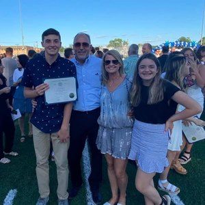 Meet your Posher, Carrie